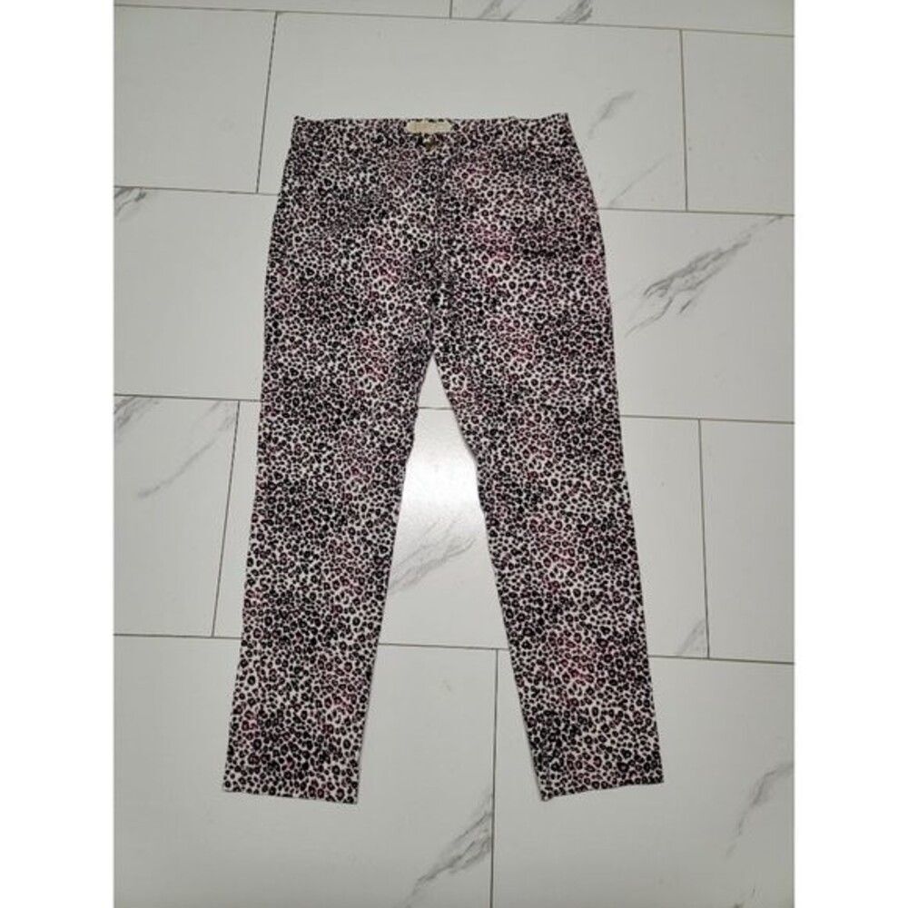 ~ womens pink, white, and black leopard print michael kors pants - Size 8